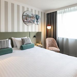 Classic Guest Room